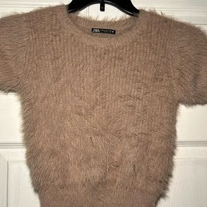 Like New!
Comfy, light and nude top
Lovely for a night out